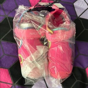 Nautica Girls Water Shoes Size 12 NWT